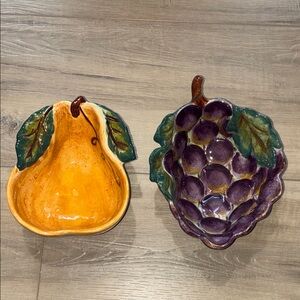 Tabletops Unlimited Venetian Classic Ceramic Hand-Painted Pear & Grape Bowls